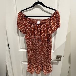 No Boundaries Red Floral Puff Sleeves and Smocked Dress Large